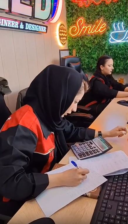 تابلو سازی تابلو ساز در خیابان استقلال شیراز