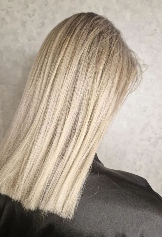 کلیه خدمات رنگ ،لایت،کوتاهی و اصلاح ابرو در شیراز
