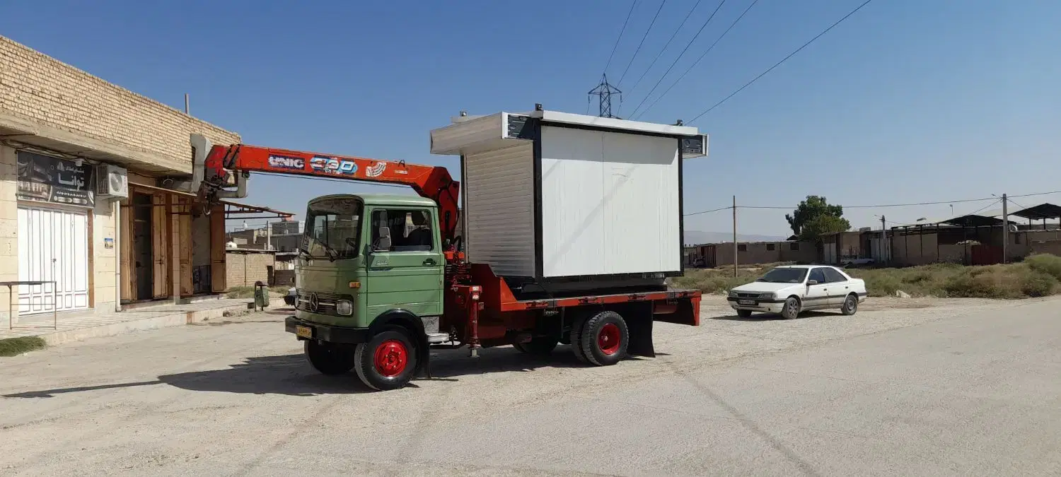 خدمات جرثقیل کفی خاور در شیراز، ترمینال باربری