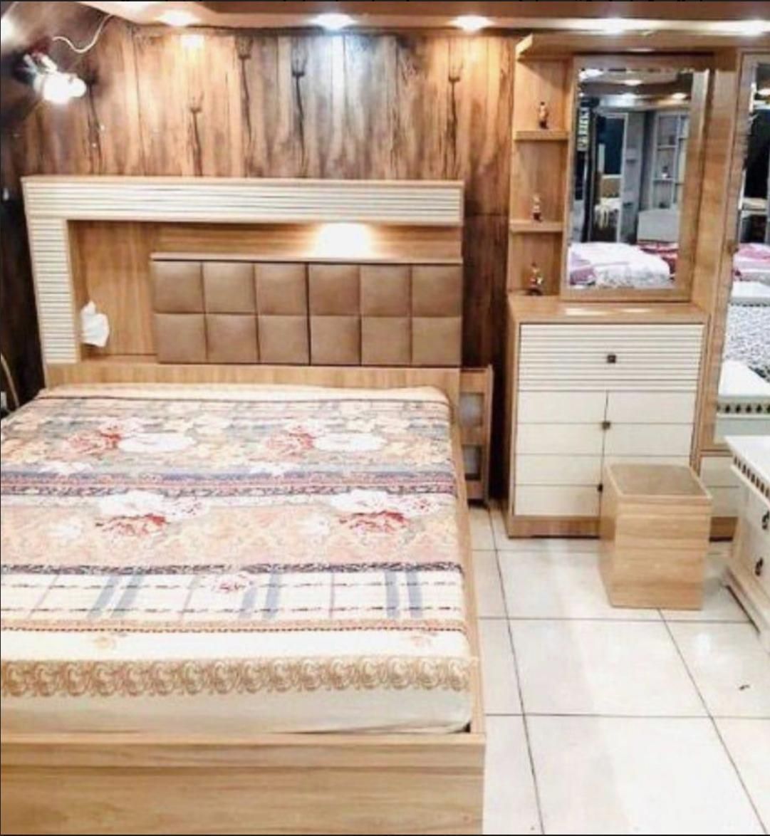 سرویس تخت خواب دونفره انتیک (تشک) باکس مدل ۴۱۱۲ در شیراز، عادل آباد